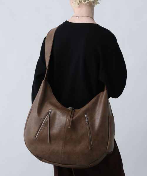 HARE(ハレ)の「BIG-ZIP-BAG(HARE)(ショルダーバッグ・メンズ・ブラウン/ブラック・FREE)」の10枚目の写真
