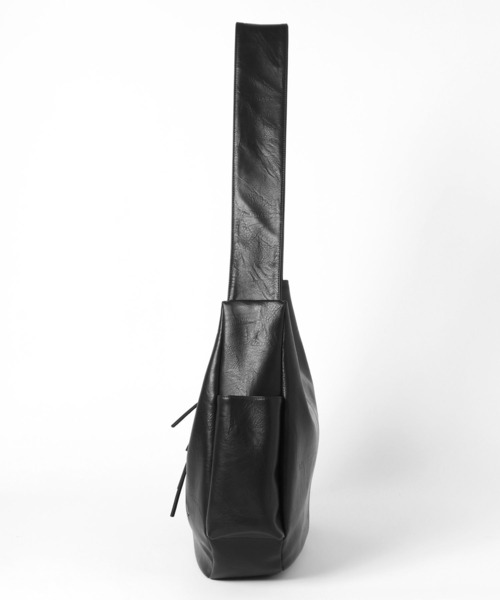 HARE(ハレ)の「BIG-ZIP-BAG(HARE)(ショルダーバッグ・メンズ・ブラウン/ブラック・FREE)」の15枚目の写真