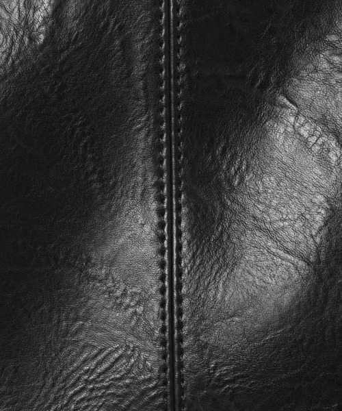 HARE(ハレ)の「BIG-ZIP-BAG(HARE)(ショルダーバッグ・メンズ・ブラウン/ブラック・FREE)」の22枚目の写真