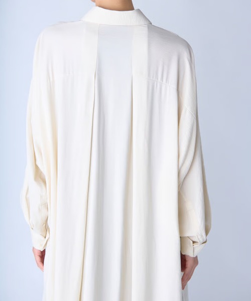 c/est(シーエ)の「c/est/ FRANNY シャツブラウス 秋服 冬服(シャツ/ブラウス・レディース・オフホワイト/ネイビー・FREE)」の10枚目の写真