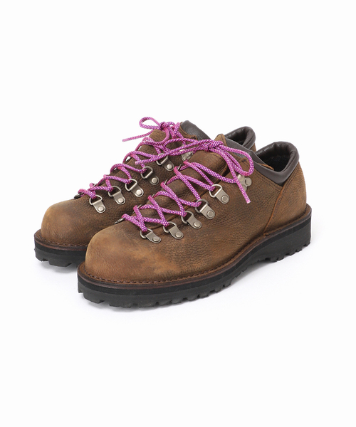 Danner(ダナー)の「DANNER / ダナーマウンテン リッジロー ウォータープルーフ D214016(ブーツ・メンズ・ブラック/ブラウン・25.5cm/26cm/26.5cm/27cm)」の1枚目の写真