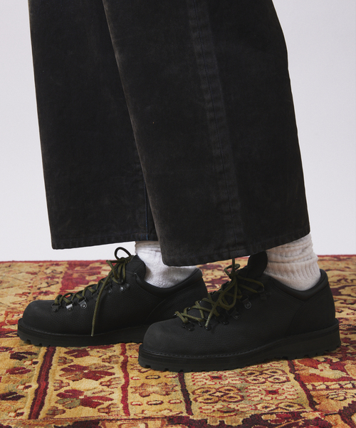 Danner(ダナー)の「DANNER / ダナーマウンテン リッジロー ウォータープルーフ D214016(ブーツ・メンズ・ブラック/ブラウン・25.5cm/26cm/26.5cm/27cm)」の4枚目の写真