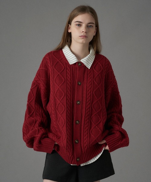 ONCILY(オンシェリー)の「CABLE CREW NECK KNIT CARDIGAN / ケーブルクルーネックニットカーディガン(カーディガン/ボレロ・メンズ・チャコールグレー/レッド/ネイビー・SMALL/MEDIUM/LARGE)」の21枚目の写真