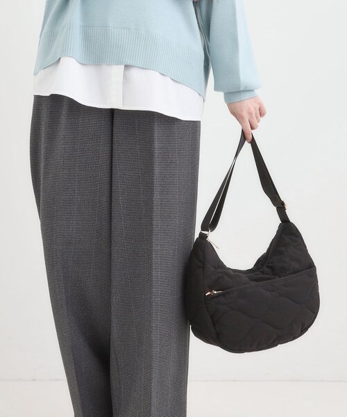 SHOO・LA・RUE（シューラルー）の「ひょうたんキルトショルダーバッグ（ショルダーバッグ・レディース・ナチュラル/カーキ/ブラック・00）」の4枚目の写真