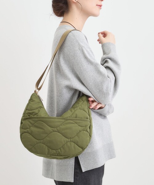SHOO・LA・RUE（シューラルー）の「ひょうたんキルトショルダーバッグ（ショルダーバッグ・レディース・ナチュラル/カーキ/ブラック・00）」の6枚目の写真