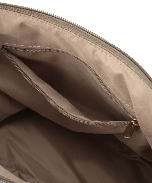 SHOO・LA・RUE（シューラルー）の「ひょうたんキルトショルダーバッグ（ショルダーバッグ・レディース・ナチュラル/カーキ/ブラック・00）」の20枚目の写真