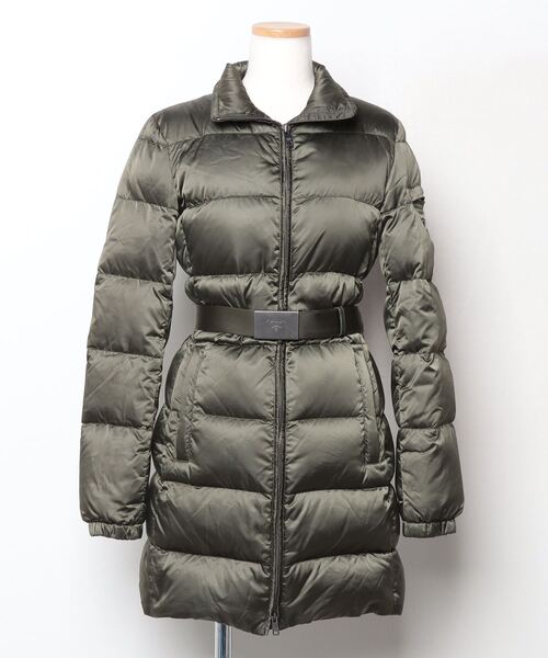 PRADAの緑色のダウンジャケットです。 グリーン（緑）系 PRADA(プラダ