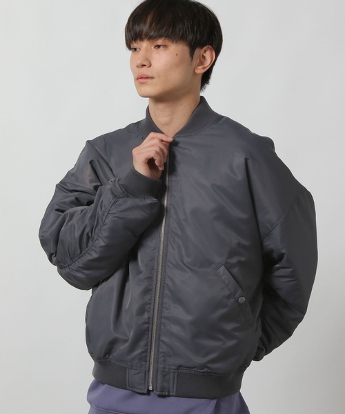 LAKOLE(ラコレ)の「クリーンMA-1 / 592132(ブルゾン・メンズ・ブラック/カーキ/チャコール・MEDIUM/LARGE)」の16枚目の写真