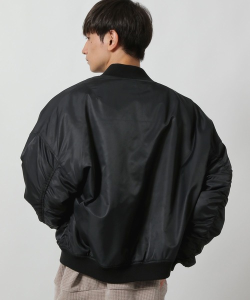 LAKOLE(ラコレ)の「クリーンMA-1 / 592132(ブルゾン・メンズ・ブラック/カーキ/チャコール・MEDIUM/LARGE)」の14枚目の写真