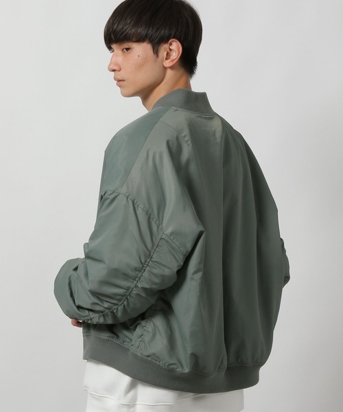 LAKOLE(ラコレ)の「クリーンMA-1 / 592132(ブルゾン・メンズ・ブラック/カーキ/チャコール・MEDIUM/LARGE)」の22枚目の写真