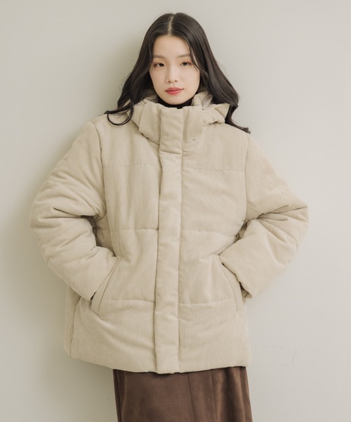 NEUNA（ヌナ）の「【毎年即完のダウンが今年も登場！◎】コーデュロイダウン（ダウンジャケット/コート・レディース・アイボリー・FREE）」の5枚目の写真