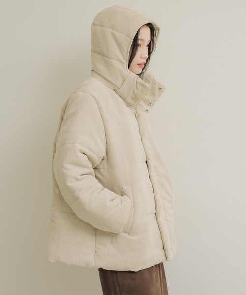 NEUNA（ヌナ）の「【毎年即完のダウンが今年も登場！◎】コーデュロイダウン（ダウンジャケット/コート・レディース・アイボリー・FREE）」の18枚目の写真
