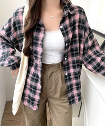 チェックシャツ