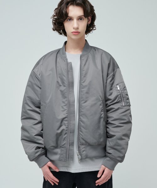 美品 N.HOOLYWOOD ナイロン ボンバージャケット グレー系 M 美品 N.HOOLYWOOD ナイロン ボンバージャケット グレー系 M 2025年最新