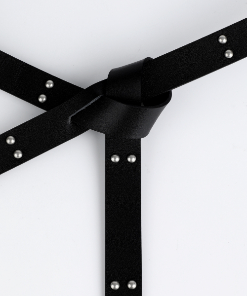 IUGAMAKARAS（イウガマカラス）の「20mm Double Studded Twist Belt (Black)（ベルト・レディース・その他・FREE）」の8枚目の写真
