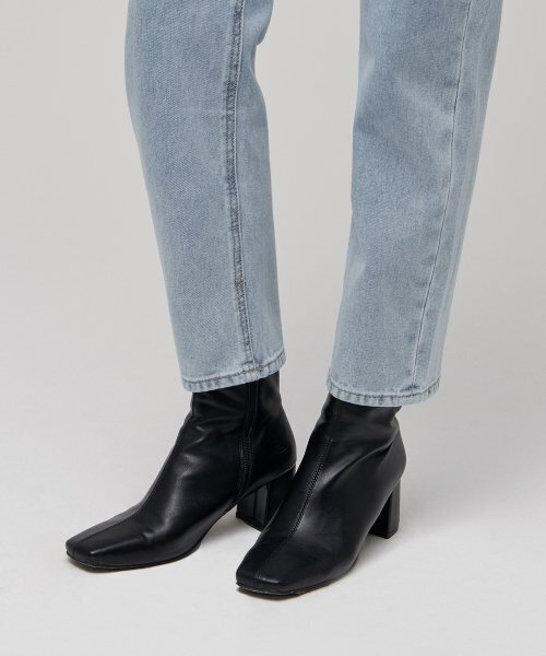 MUSINSA STANDARD WOMAN(ムシンサスタンダードウーマン)の「レディースママフィットデニムパンツ【スカイブルー】(デニムパンツ・レディース・その他・26/24/25)」の7枚目の写真