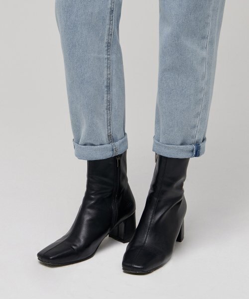 MUSINSA STANDARD WOMAN(ムシンサスタンダードウーマン)の「レディースママフィットデニムパンツ【スカイブルー】(デニムパンツ・レディース・その他・26/24/25)」の6枚目の写真