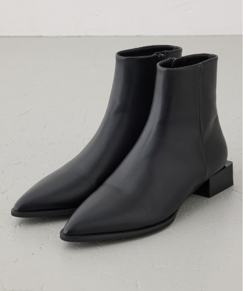 AZUL by moussy(アズールバイマウジー)の「ポインテッドローヒールブーツ(ブーツ・レディース・ブラック/ブラウン・SMALL/MEDIUM/LARGE)」の2枚目の写真