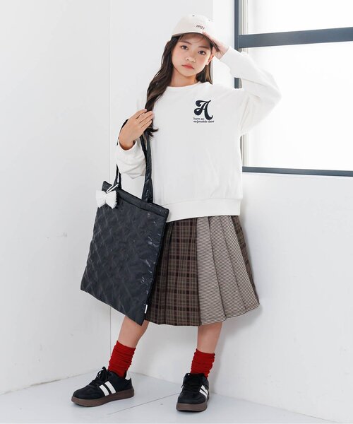 algy（アルジー）の「りぼん型チャーム（チャーム・キッズ・ブラック/オフホワイト/シルバー・FREE）」の5枚目の写真