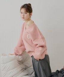 【セットアップ対応】Vネックルーズニット