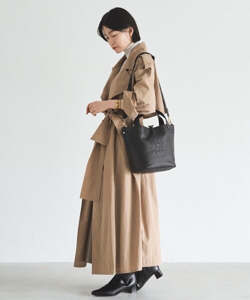 russet(ラシット)の「エンボスモノグラム2WAYミニトートバッグ(トートバッグ・レディース・ブラック/グレー系その他・FREE)」の12枚目の写真