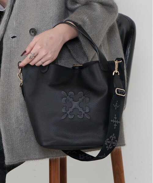 russet(ラシット)の「エンボスモノグラム2WAYミニトートバッグ(トートバッグ・レディース・ブラック/グレー系その他・FREE)」の20枚目の写真