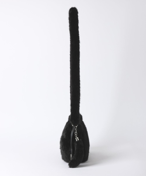 HARE(ハレ)の「ハーフムーンファーBAG(HARE)(ショルダーバッグ・メンズ・ブラック・FREE)」の6枚目の写真