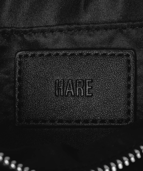 HARE(ハレ)の「ハーフムーンファーBAG(HARE)(ショルダーバッグ・メンズ・ブラック・FREE)」の14枚目の写真