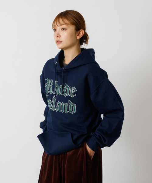 FRUIT OF THE LOOM(フルーツオブザルーム)の「【FRUIT OF THE LOOM/フルーツ・オブ・ザ・ルーム】PRINT HOOD7/プリントフーディー/ユニセックス(Tシャツ/カットソー・メンズ・ブラック/ホワイト/ネイビー・L/M/XL)」の1枚目の写真