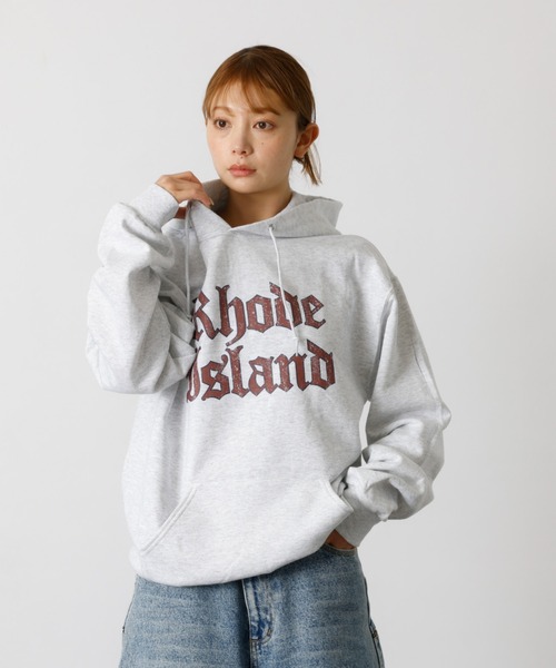FRUIT OF THE LOOM(フルーツオブザルーム)の「【FRUIT OF THE LOOM/フルーツ・オブ・ザ・ルーム】PRINT HOOD7/プリントフーディー/ユニセックス(Tシャツ/カットソー・メンズ・ブラック/ホワイト/ネイビー・L/M/XL)」の2枚目の写真