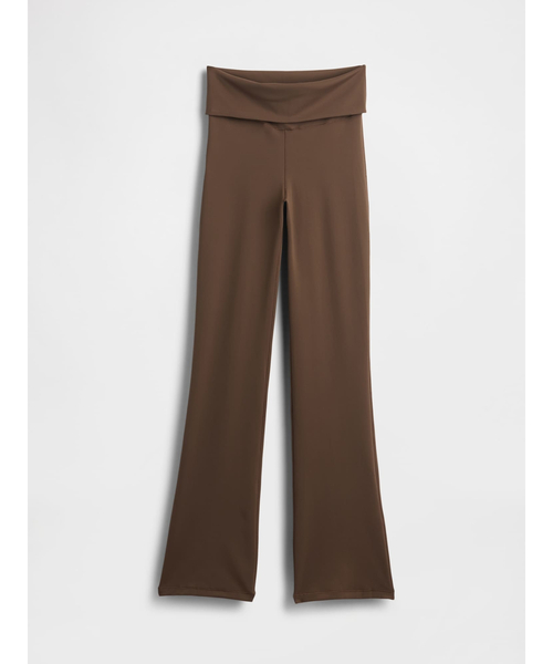 GAP(ギャップ)の「GapFit スムーズ フォールドオーバー ミニフレアレギンス(レギンス/スパッツ・レディース・ブラウン/ピンク・XS/S/M/L/XXS)」の5枚目の写真