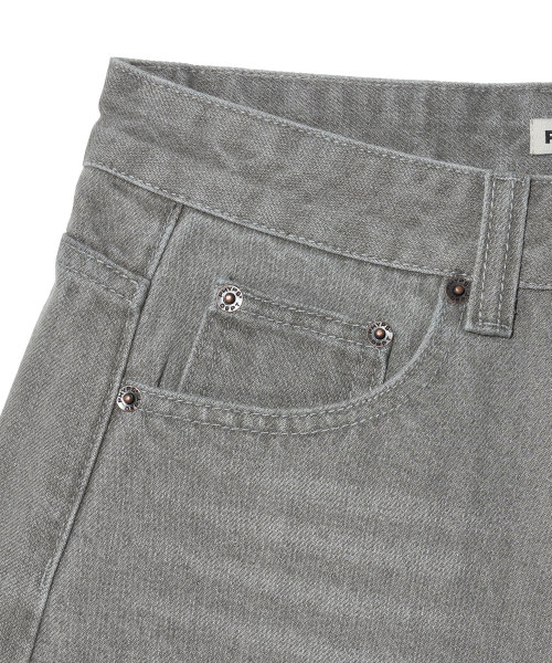 PHYSICAL DEPARTMENT（フィジカル デパートメント）の「ワイドデニムショートパンツ_グレー（その他パンツ・レディース・その他・SMALL/MEDIUM）」の7枚目の写真