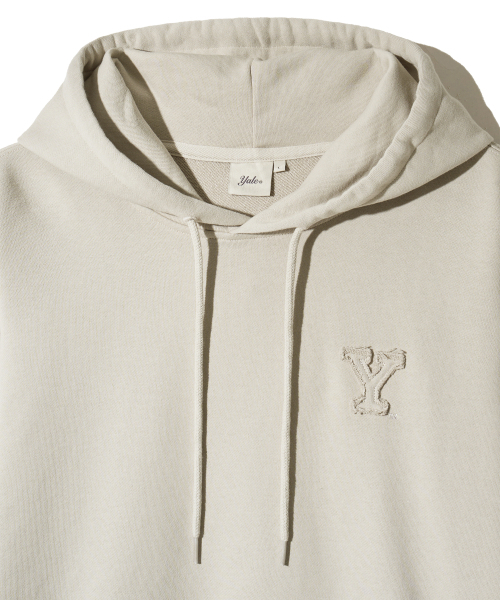 YALE(イェール)の「Yロゴアプリケフードベージュ(パーカー・レディース・その他・SMALL/MEDIUM/LARGE/X-LARGE)」の3枚目の写真