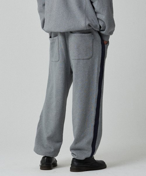 MAGOODGAN(メックウッドガン)の「カールン 3321B デニムパッチワークメランジグレーセットアップパンツ(スウェットパンツ・レディース・その他・LARGE/X-LARGE/MEDIUM)」の7枚目の写真