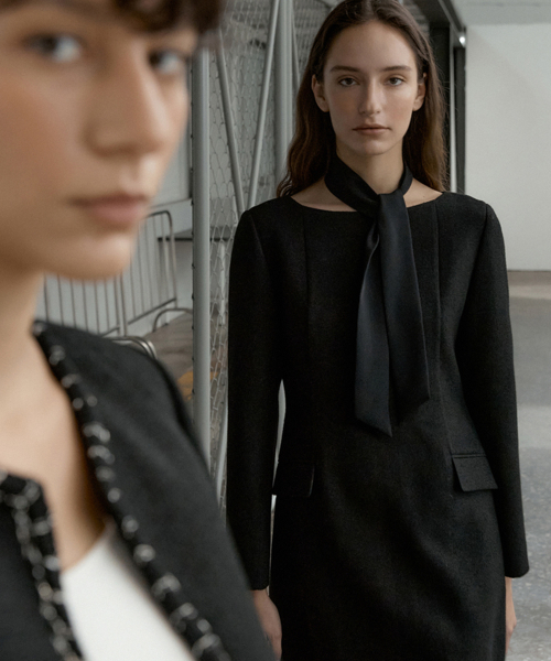 OCTETTE(オテット)の「BOAT NECK TWEED OPS(ワンピース・レディース・ブラック・SMALL/MEDIUM)」の3枚目の写真