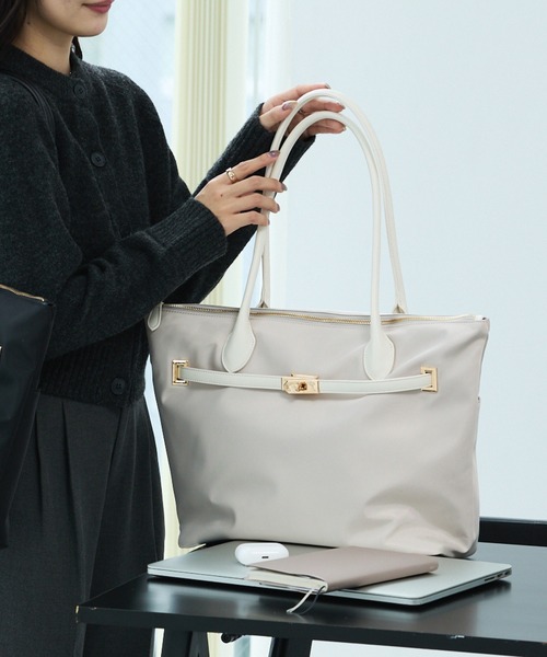 バッグ kari kariさんコラボ】多機能BELTEDナイロントート/A4/通勤/16インチPC対応