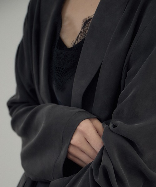 SALON adam et rope'（サロン アダム エ ロペ）の「フレンチレースフィブリルサテンキャミソール（キャミソール・レディース・ブラック/オフホワイト・FREE）」の8枚目の写真