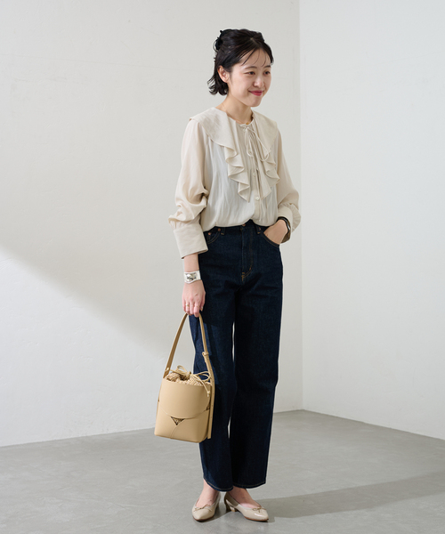 LE TALON（ルタロン）の「《追加》ポインテッドエナメルバレエ（バレエシューズ・レディース・ベージュ・24cm/23.5cm/23cm/22.5cm/22cm/21.5/21/25.5cm/25cm/24.5cm）」の2枚目の写真