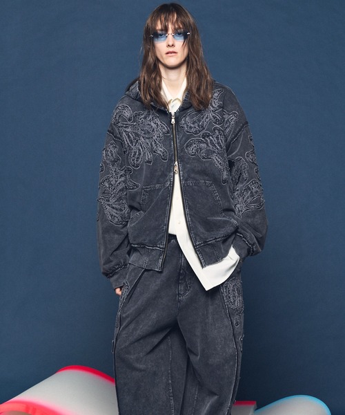 MAISON SPECIAL(メゾンスペシャル)の「《UNISEX》Flower Patchwork Vintage Like Prime-Over Sweat Zip Hoodie/フラワーパッチワークヴィンテージライクプライムオーバースウェットジップフーディー【MAISON SPECIAL/メゾンスペシャル】■セットアップ対応■(パーカー・メンズ・ブラック・0/1/2)」の16枚目の写真