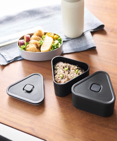 BIRTHDAY BAR（バースデイバー）の「【tower タワー】バルブ付き密閉おにぎりケース タワー 2個組（お弁当箱・レディース・ブラック/ホワイト・0）」の2枚目の写真
