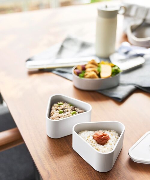 BIRTHDAY BAR（バースデイバー）の「【tower タワー】バルブ付き密閉おにぎりケース タワー 2個組（お弁当箱・レディース・ブラック/ホワイト・0）」の5枚目の写真