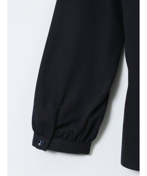 m.f.editorial（エムエフエディトリアル）の「【ストレッチ イージーケア】m.f.エディトリアル レディース パールボウタイ 長袖プルオーバーブラウス（シャツ/ブラウス・レディース・ネイビー/アイボリー・MEDIUM/LARGE）」の12枚目の写真