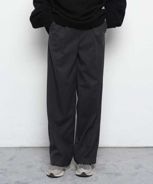 THE-ABON(エイボン)の「ウィメンズクラシックピンタックウールワイドスラックスチャコール(その他パンツ・レディース・その他・S/M)」の1枚目の写真