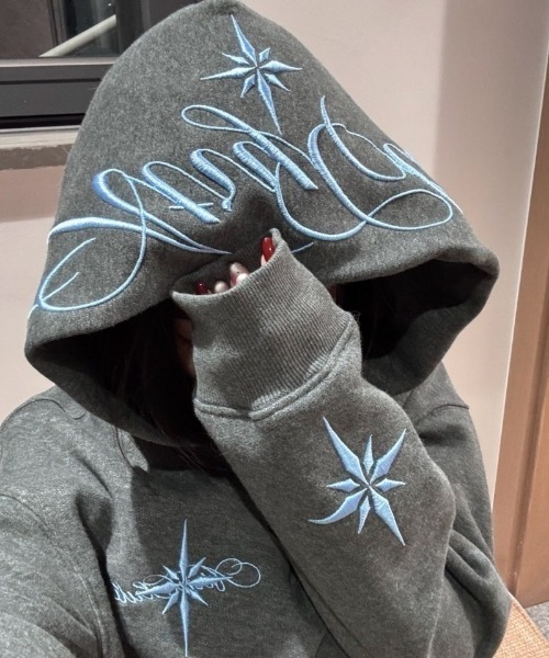 Ritzy(リッツィー)の「スターモチーフ刺繍 裏起毛パーカー(パーカー・レディース・ブラック/グレー/チャコールグレー・M/L)」の15枚目の写真
