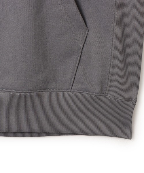 THE NORTH FACE(ザノースフェイス)の「THE NORTH FACE Square Logo Hoodie / ザ ノース フェイス スクエア ロゴ フーディー(パーカー・メンズ・ネイビー/グレー・M/S/XXL/XL/L)」の8枚目の写真