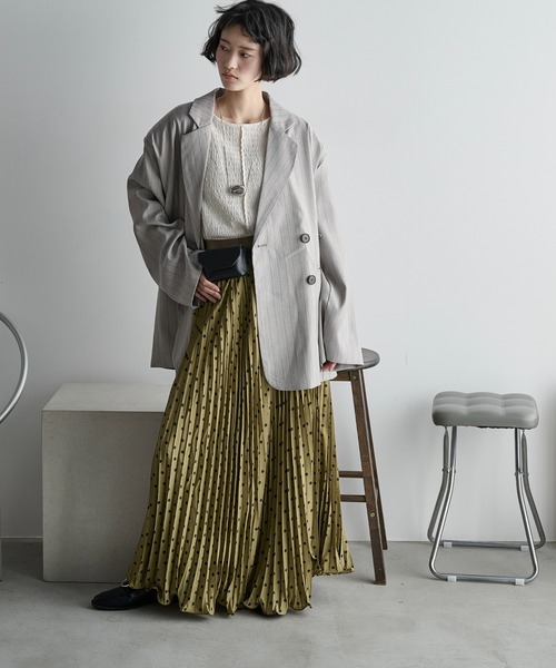 THE YOn（ザヨン）の「ドットプリーツマキシスカート（スカート・レディース・ブラック/アイボリー/グリーン・FREE）」の3枚目の写真