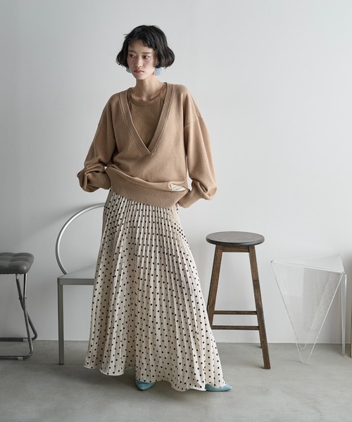 THE YOn（ザヨン）の「ドットプリーツマキシスカート（スカート・レディース・ブラック/アイボリー/グリーン・FREE）」の16枚目の写真