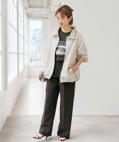 Spick & Span（スピックアンドスパン）の「シルキータフタスタンドカラーブルゾン（その他アウター・レディース・アイボリー/ブラック・38/36）」の3枚目の写真