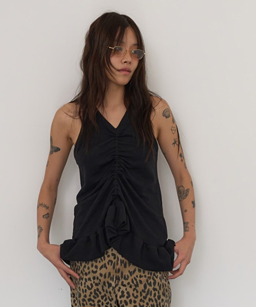JOINT WORKS(ジョイントワークス)の「OURSAALTY / アワーソルティ Easy layered sleeveless(Tシャツ/カットソー・レディース・ブラック/アイボリー・FREE)」の4枚目の写真