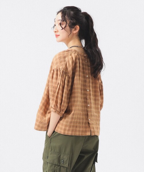 BEAMS BOY(ビームスボーイ)の「リネン チェック スモック シャツ <イージーケア>(シャツ/ブラウス・レディース・ブラック/ベージュ/レッド・ONE SIZE)」の8枚目の写真